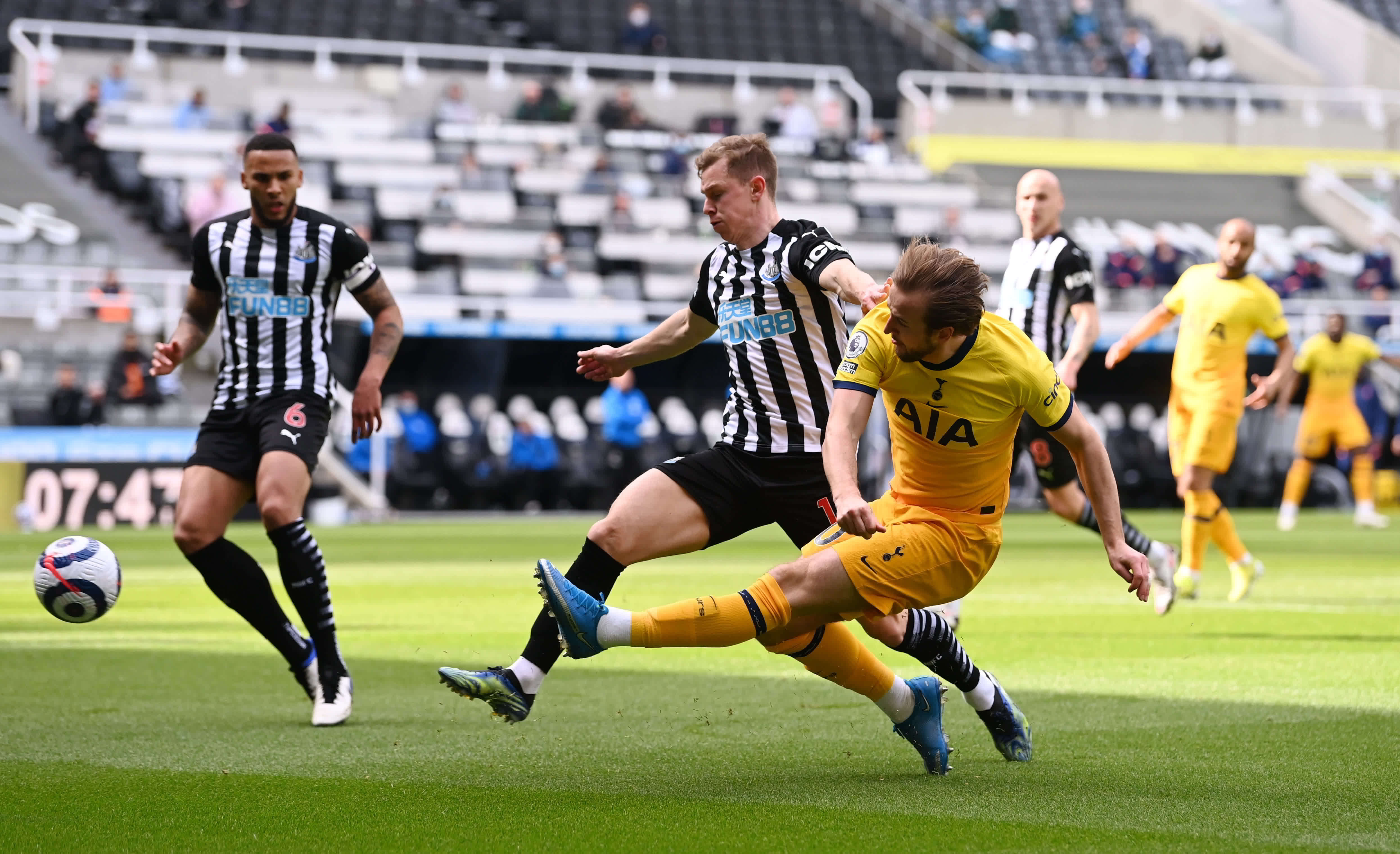 加强后防线 加强后防线