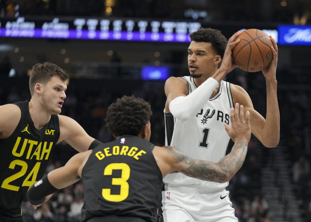 从而为内线 从而为内线