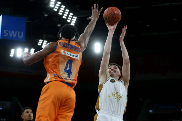 2输给了柏 2输给了柏